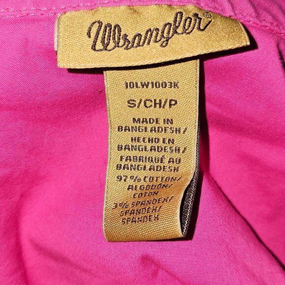 Wrangler Women’s Solid Pink Button-Down Shirt – Size Small – Stretch Cotton Blen - Picture 3 of 3